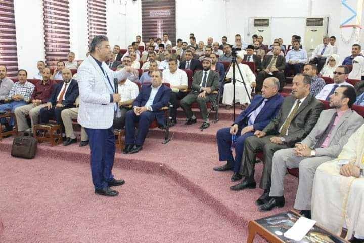 إحدى محاضرات د. محمد القاضي في التدريس الإبداعي